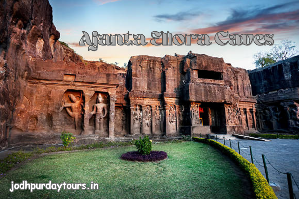 Read more about the article Exporing Ajanta & ellora caves In Maharastra