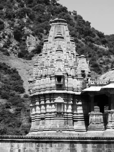 bhangarh fort